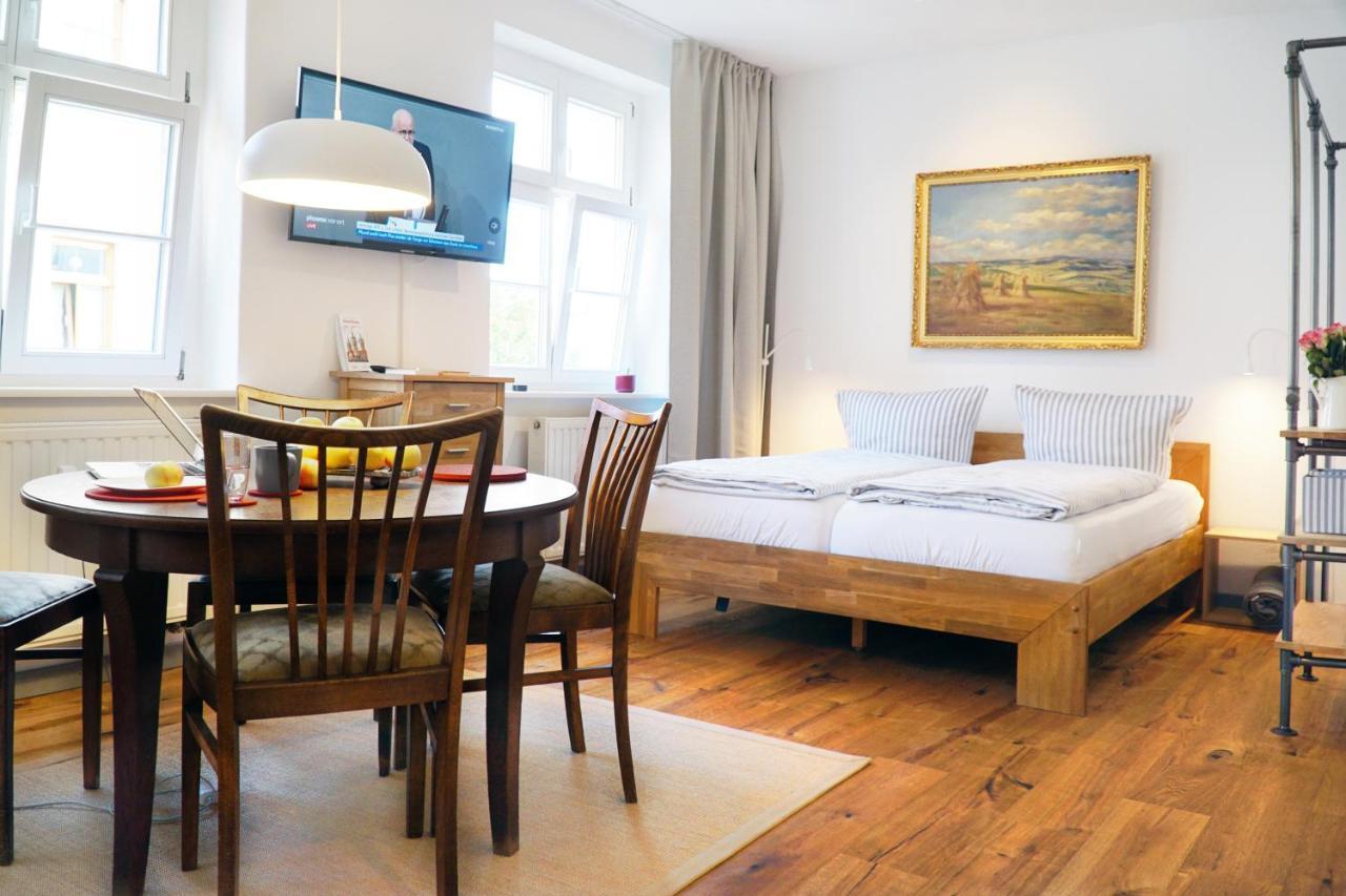 Apartment Dompredigergasse เนาม์บวร์ก ภายนอก รูปภาพ
